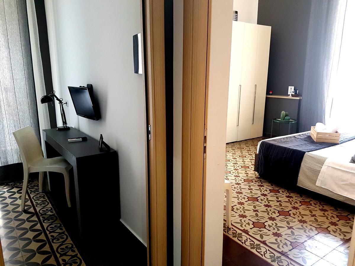 Ottomood Ala Ovest Catania Centro Bed & Breakfast Екстериор снимка